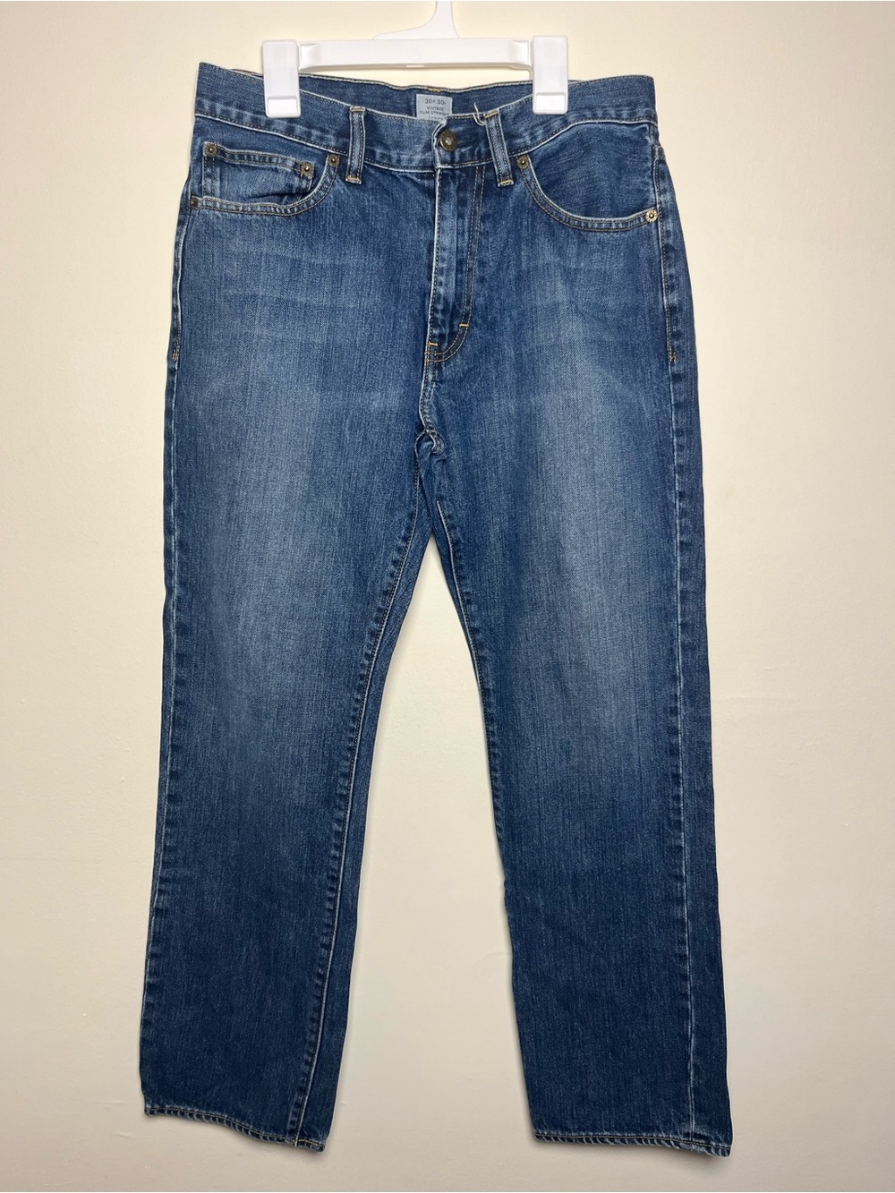 J. Crew Vintage Slim Straight Leg Men’s Cotton Jeans in Medium Blue Wash Denim